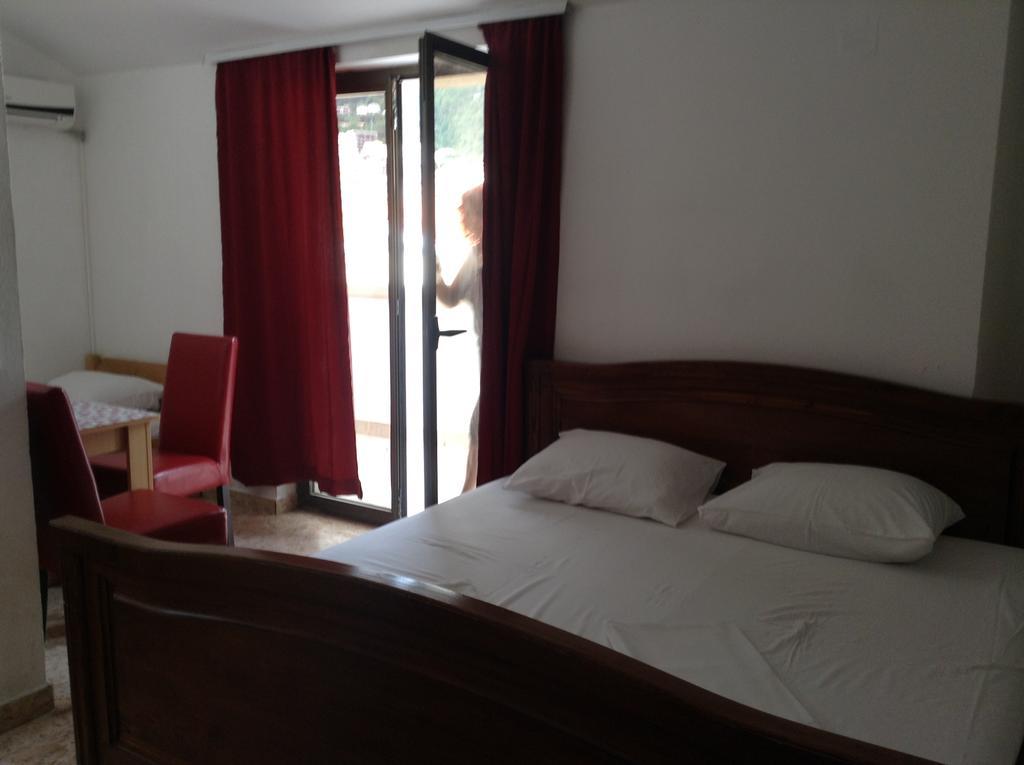 Kuca Tomovic Budva Exterior photo